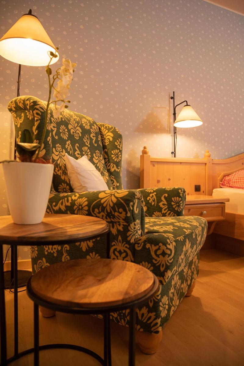 Perbersdorfer Heuriger Hotel Neuhofen an der Ybbs ภายนอก รูปภาพ