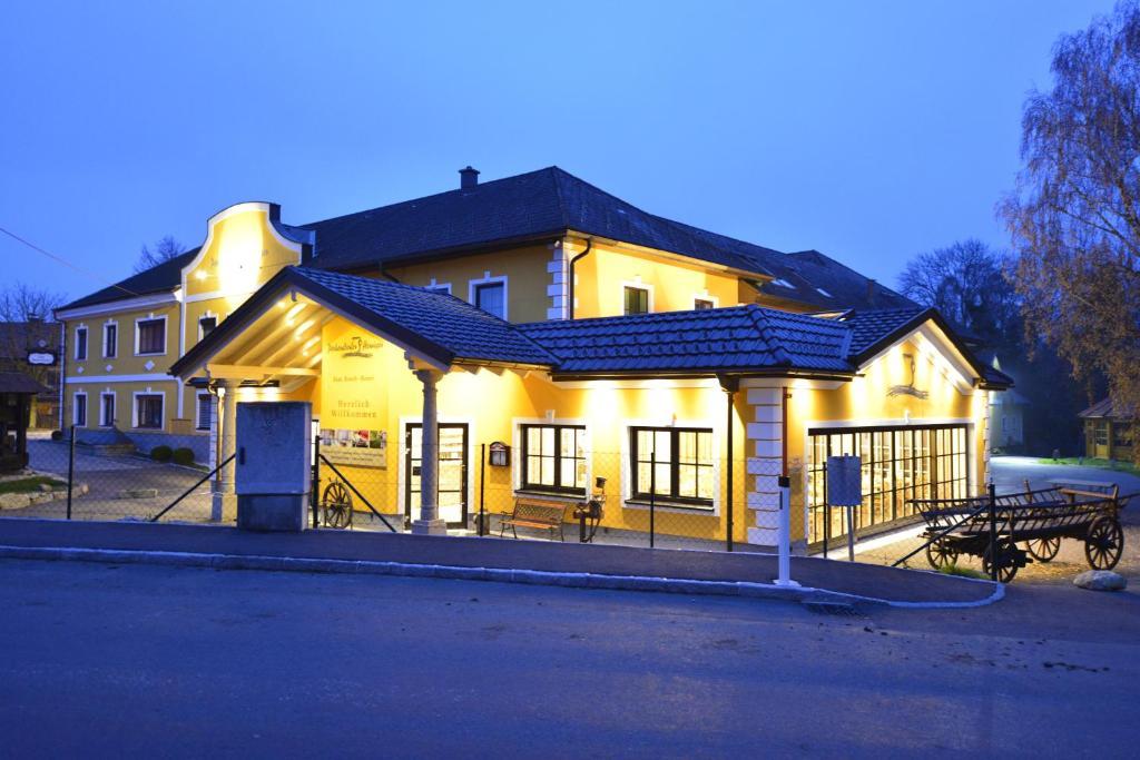 Perbersdorfer Heuriger Hotel Neuhofen an der Ybbs ภายนอก รูปภาพ
